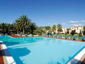 Spacious Holiday Home in Sardinia with Swimming Pool